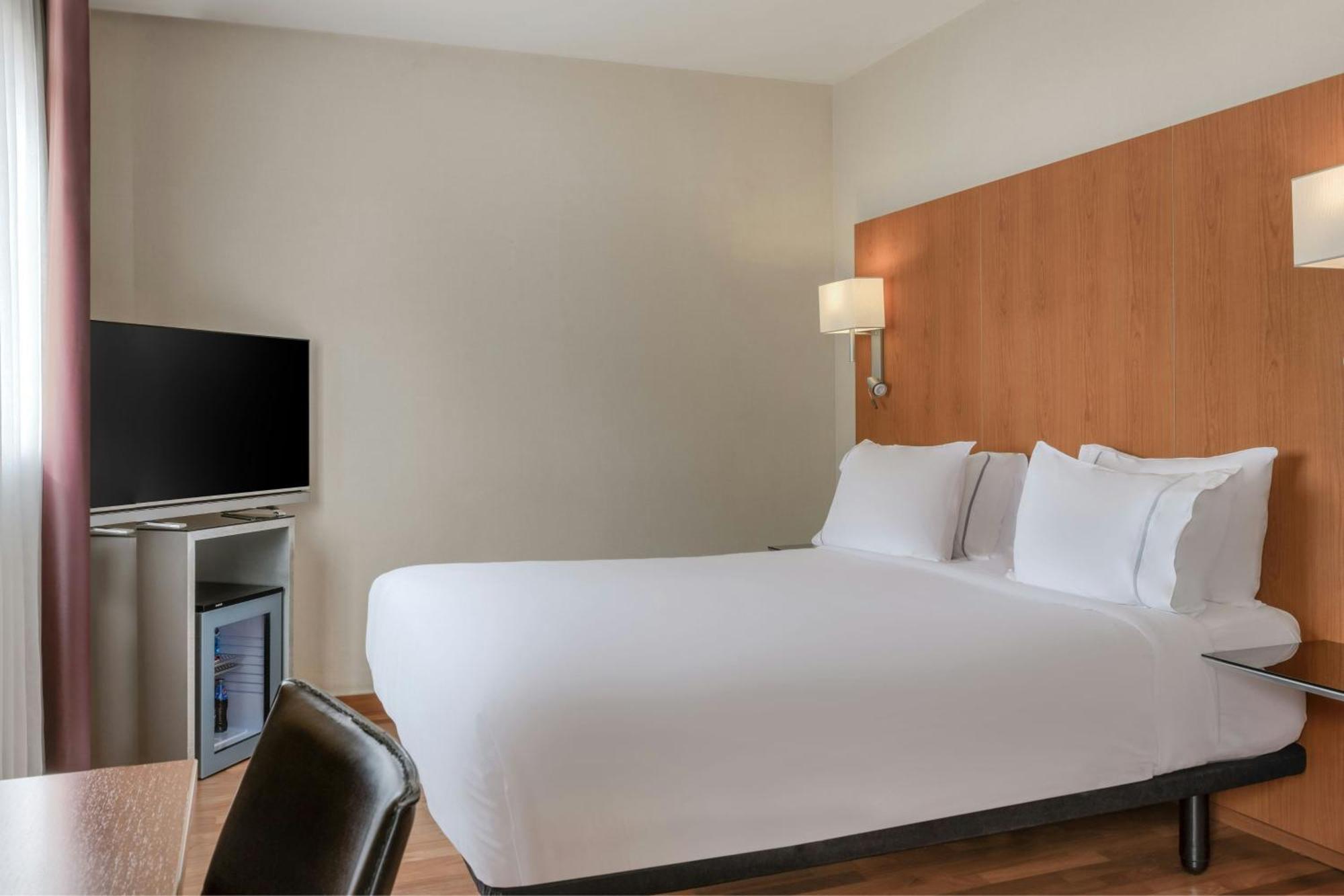 Ac Forum By Marriott Hotel 4*